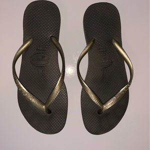 Grey/Silver Slim Havianas Flip Flop